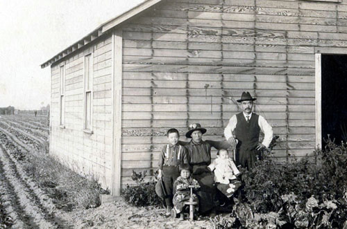 Sakagami farmstead, c. 1921